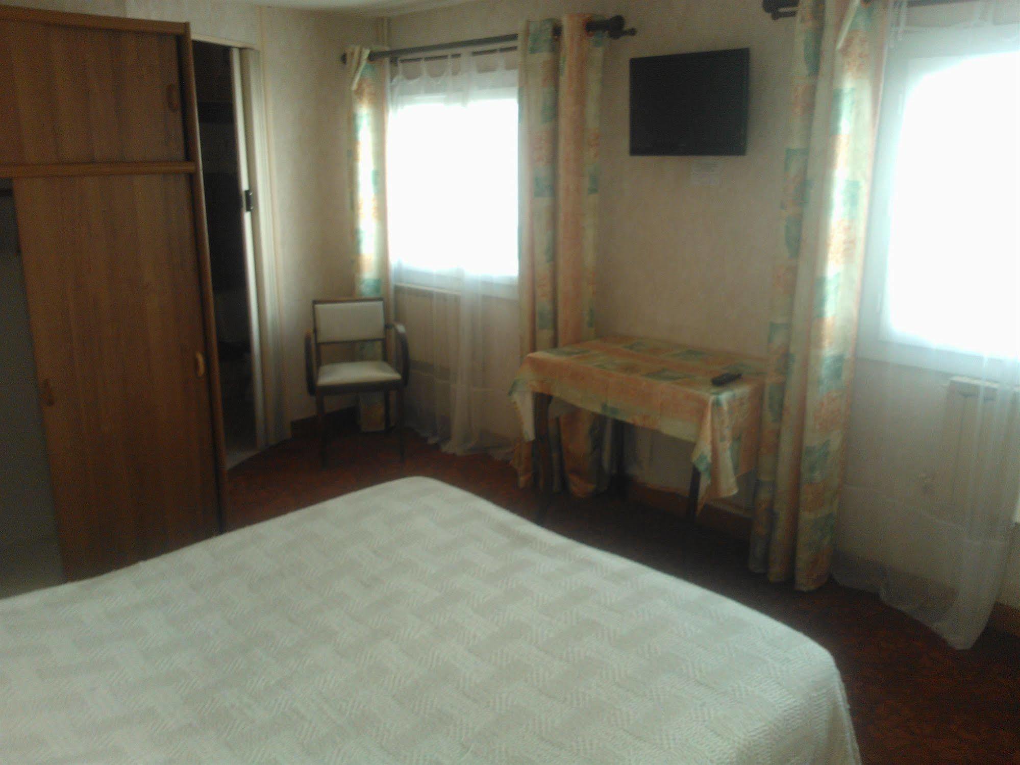 Hotel Aunis-Saintonge Royan Esterno foto