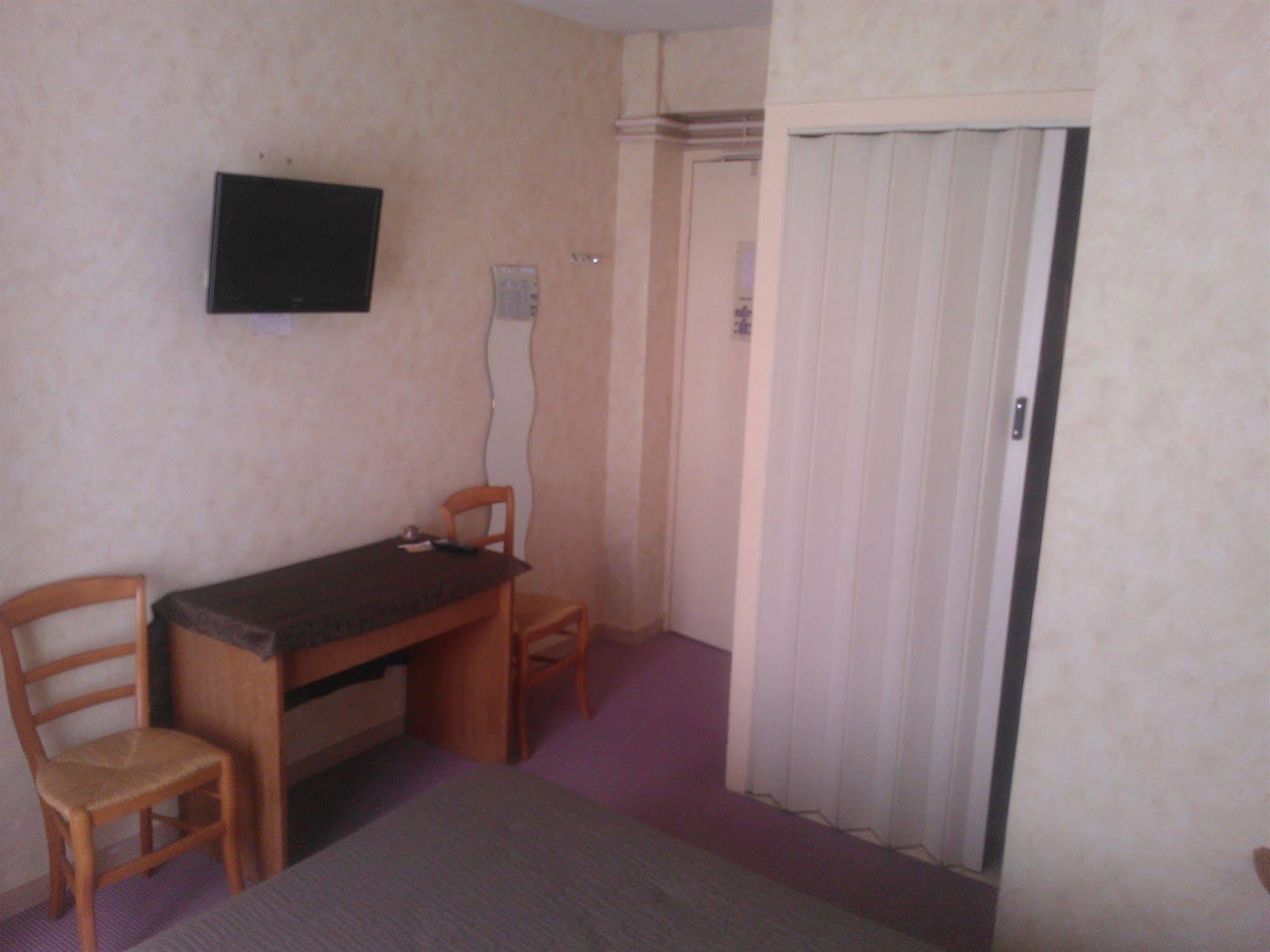 Hotel Aunis-Saintonge Royan Esterno foto